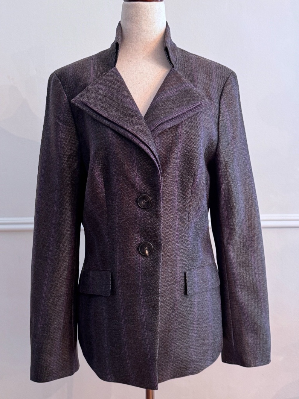 Escada Charcoal Grey Purple Pinstripe Silk Wool Blazer Jacket EU 38 US 8